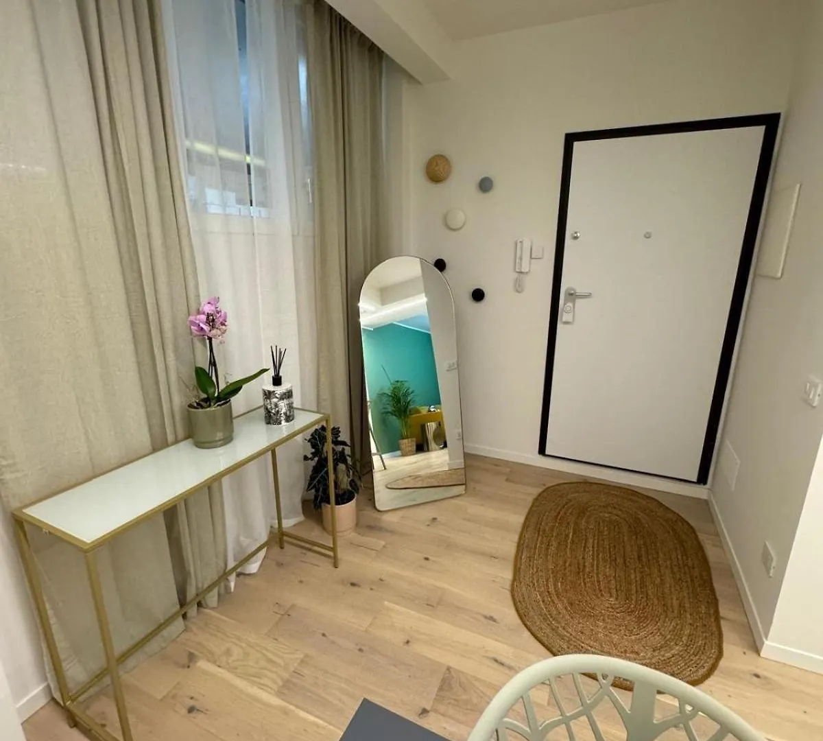 Urban Green Suite Milan 0*,  Italy