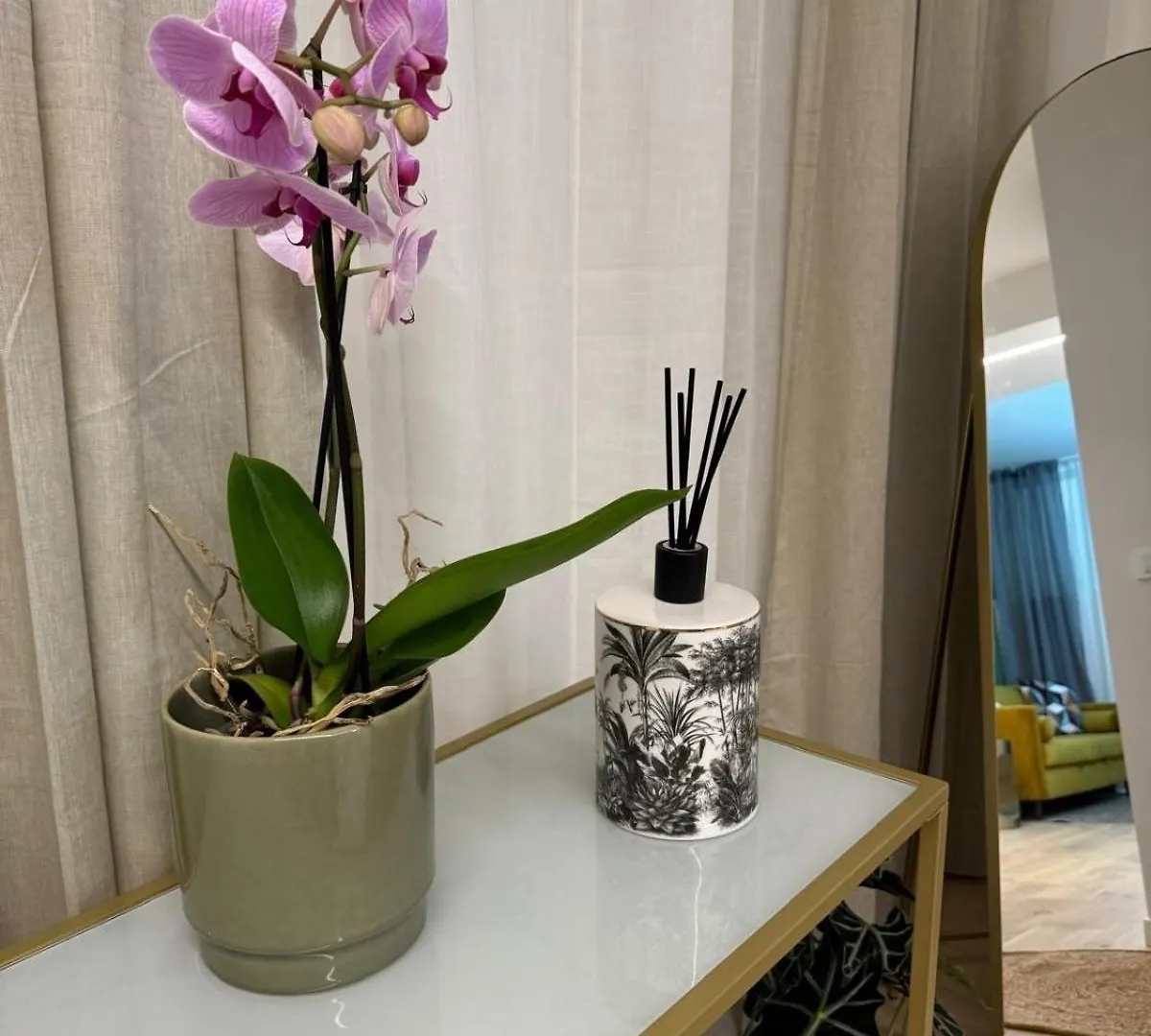 Urban Green Suite Milan 0*,