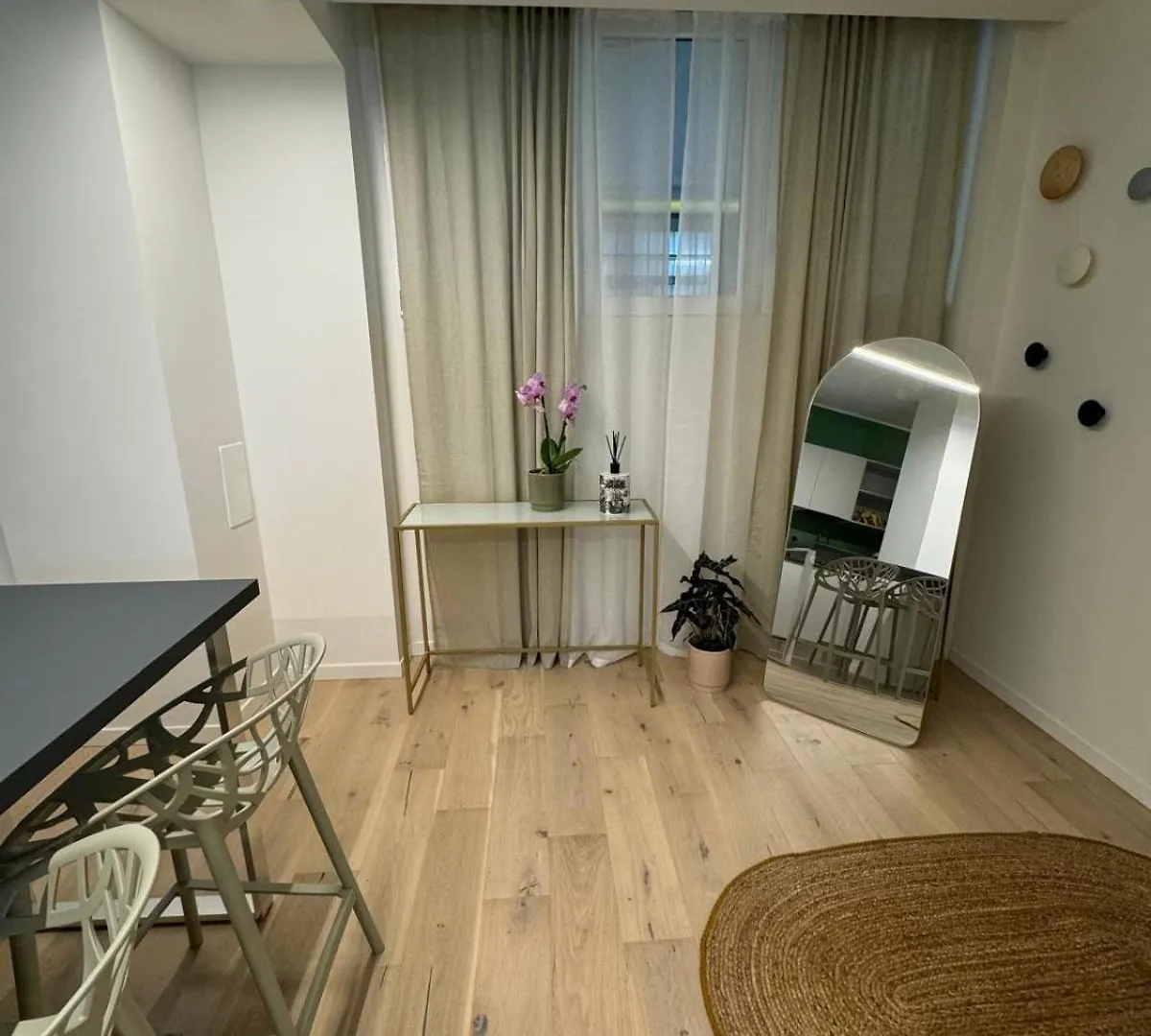 Urban Green Suite Milan 0*,